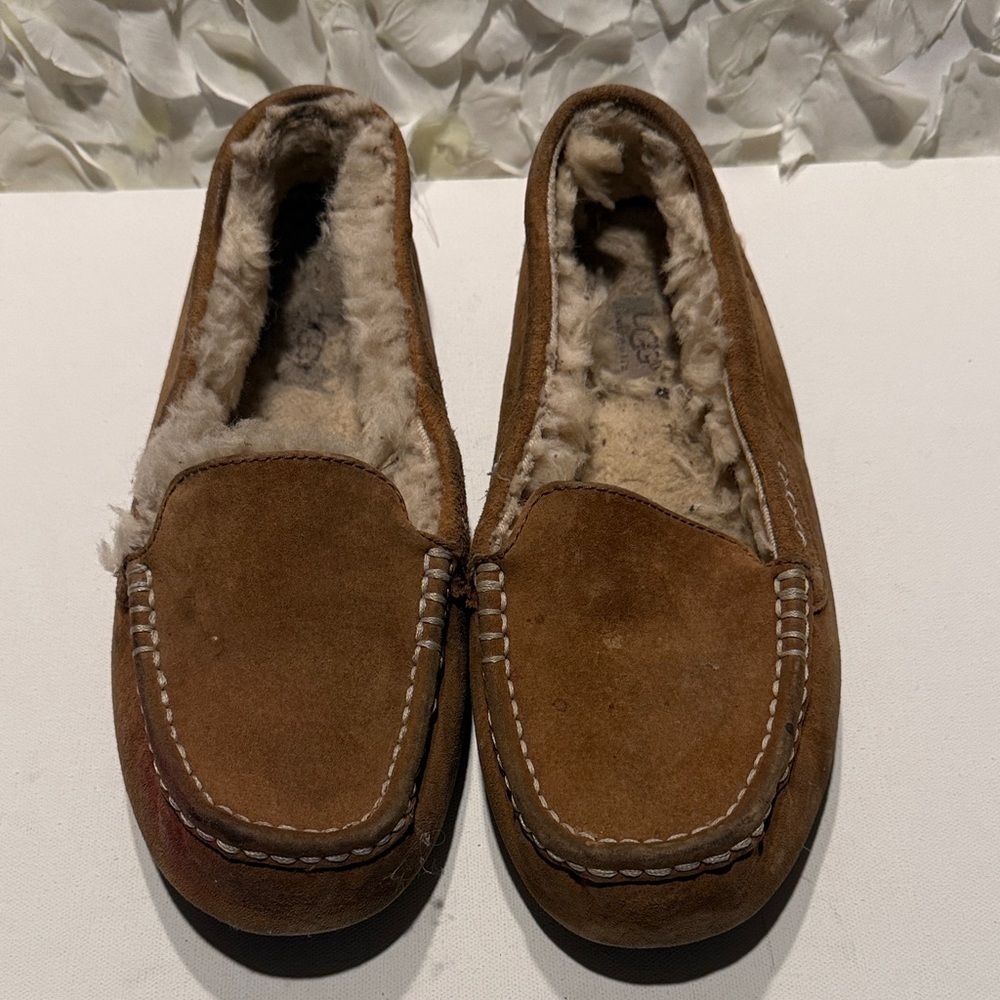 UGG Women's Chestnut Brown Suede Shearling Lined Slip-On Loafers